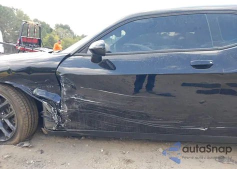 2022 Dodge Challenger R/T из США, поврежденный, VIN 2C3CDZBTXNH151934